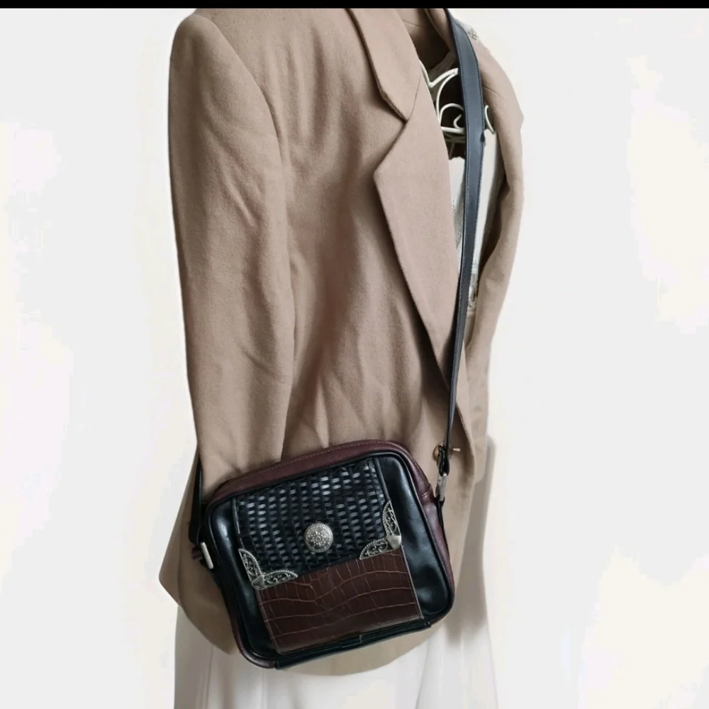 strap shoulder hippie